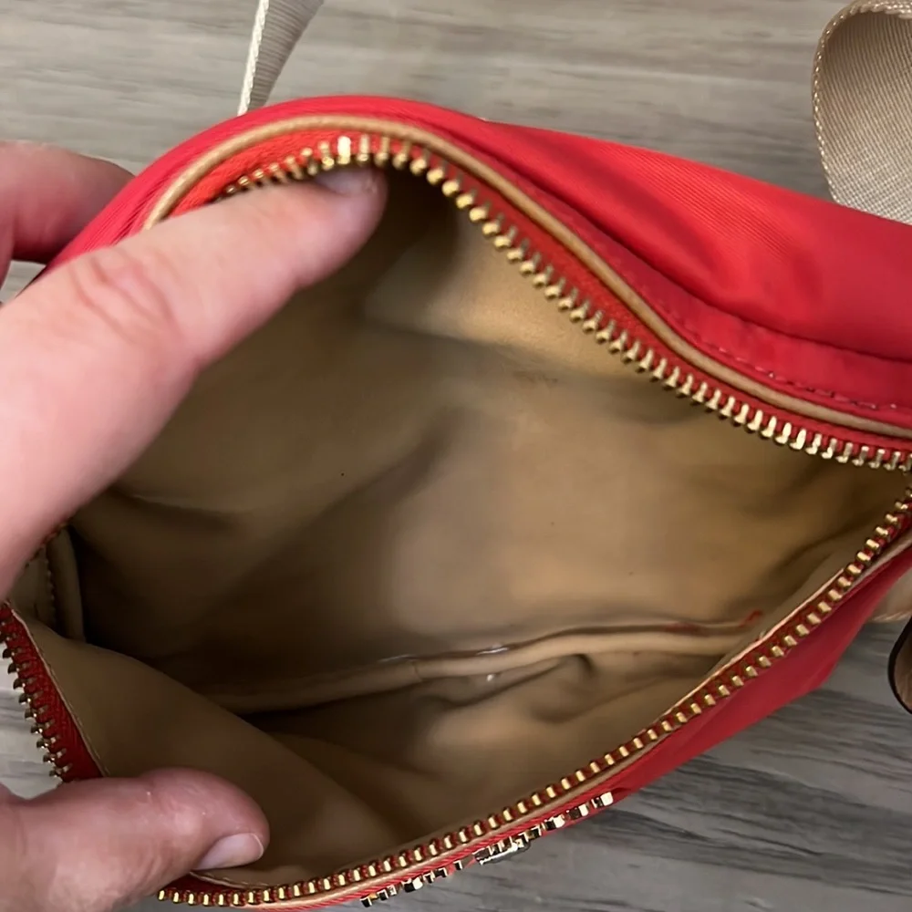 MICHAEL KORS RED NYLON HIP PACK - Picture 10 of 15